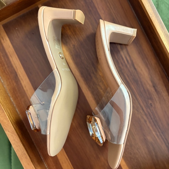 Cecelia New York Park Ave Jewel Tea Heels - Picture 4 of 5